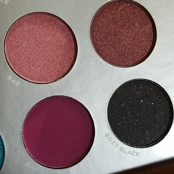 PUR 💙 EYESHADOW - Picture 3 of 7